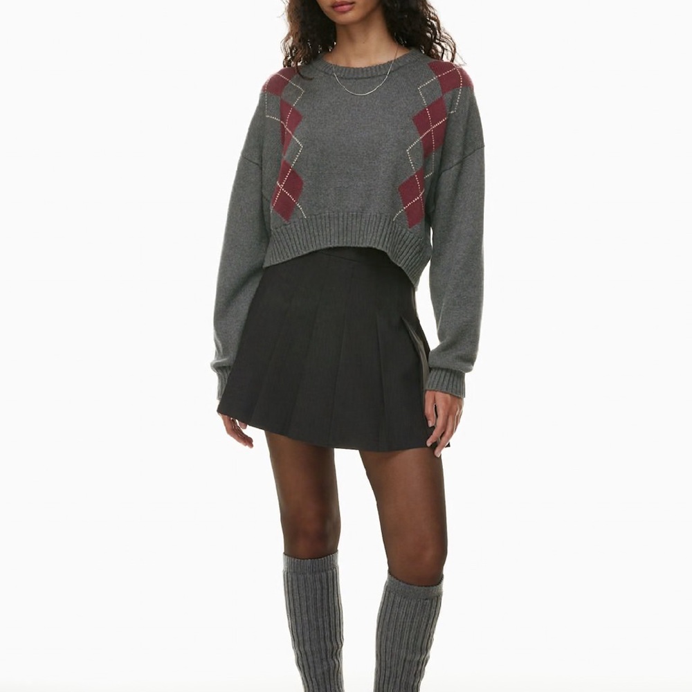 Aritzia Peggy Cropped Sweater - Picture 2 of 5